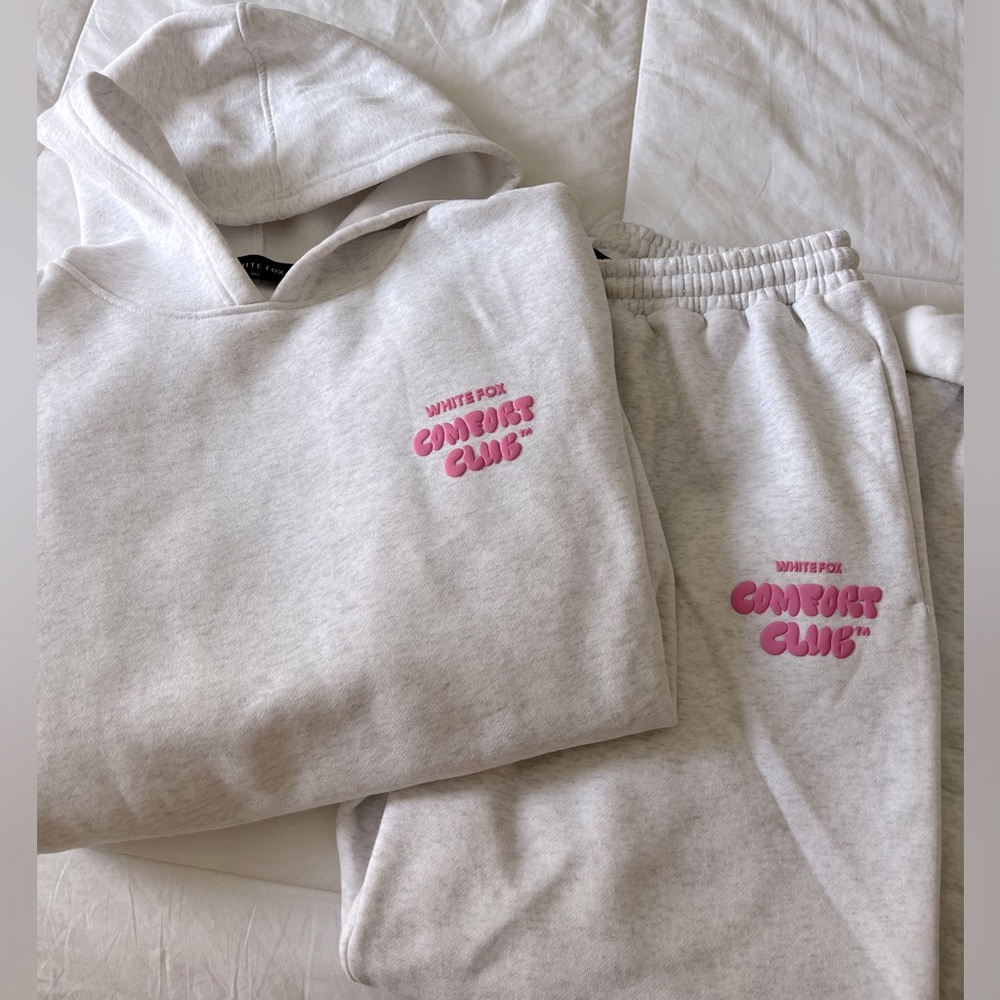 White Fox Sweat Set